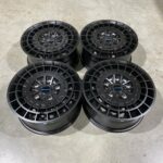 18" Motion R VS1 Wheels - Satin Black