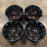 21" Porsche Macan Turbo Style Wheels - Gloss Black