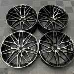 21" Porsche Macan Spyder Style Wheels - Gloss Black Machined