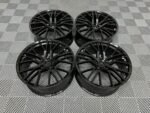 22″ SQ8 PRESTIGE Style Wheels – Gloss Black - Image 4